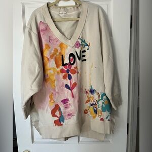 Natural Life oversized LOVE sweatshirt